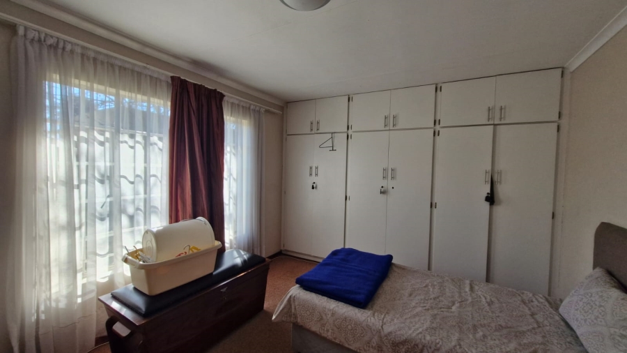 3 Bedroom Property for Sale in Potchefstroom South North West
